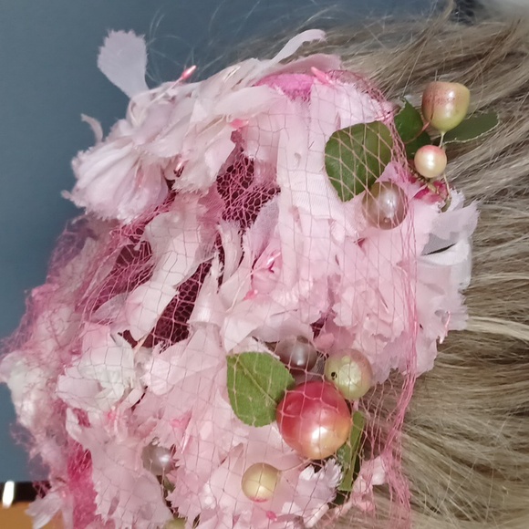 Vintage Gorgeous Fascinator /Toque main image 12